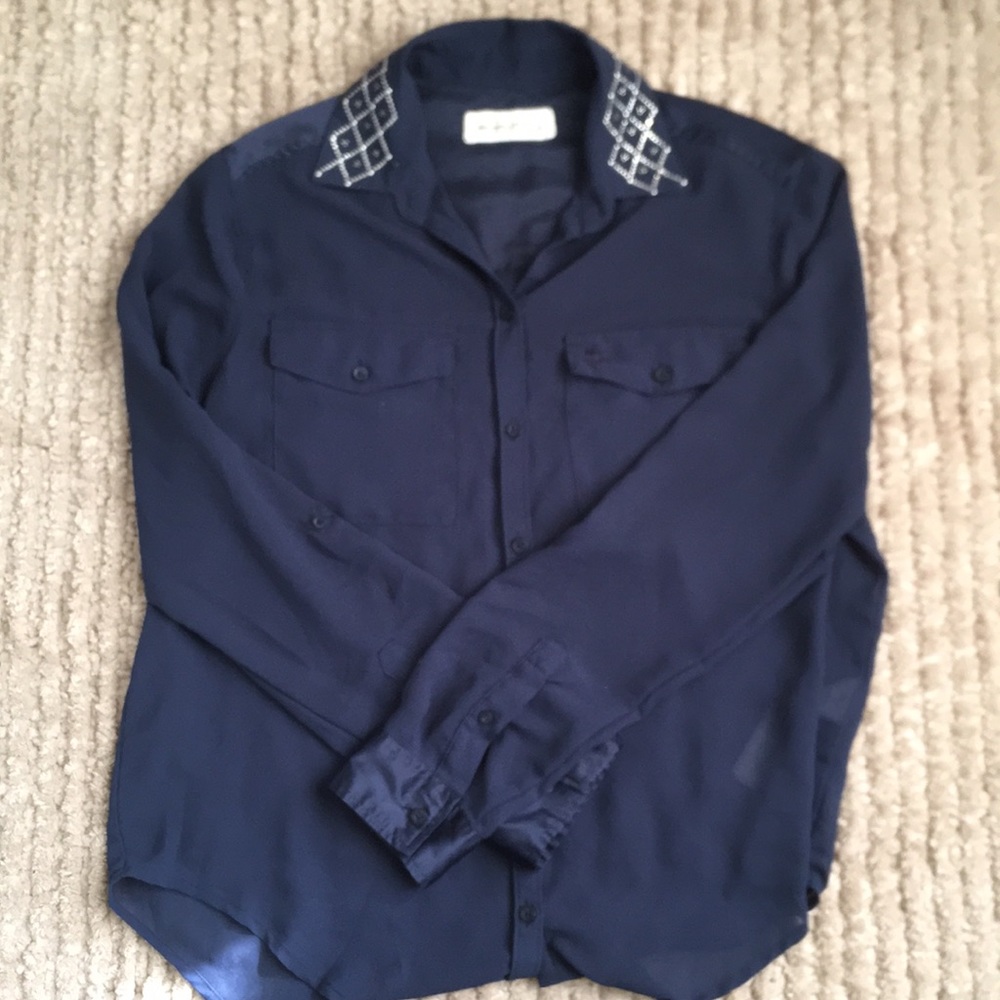 A&F navy blue button down blouse